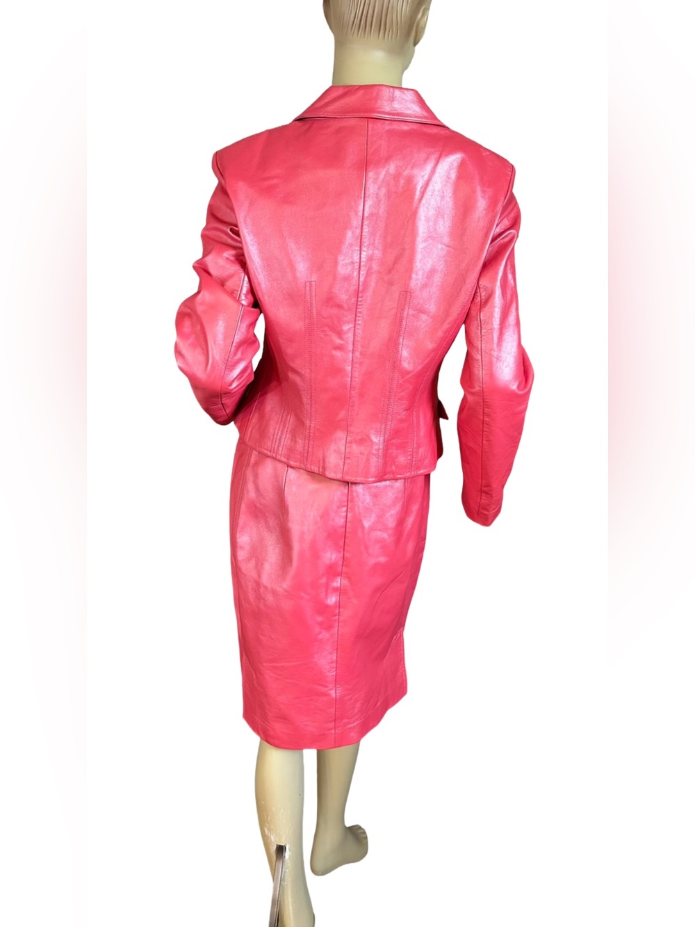 VINTAGE Y2K CACHE PINK LEATHER MINI SKIRT & BLAZER SET (10) - Picture 6 of 14